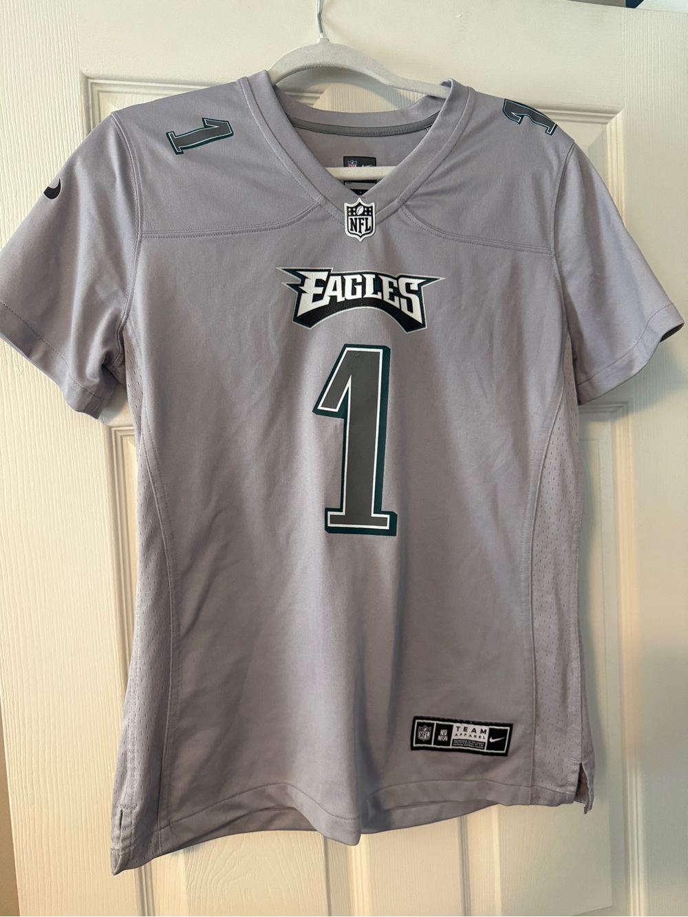 NFL Eagles Women’s Jersey in Gray with Dark Green Accents